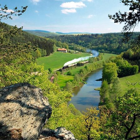 Ok Ferien - Altes Bahnhaus Apartment Muldenhammer Bagian luar foto