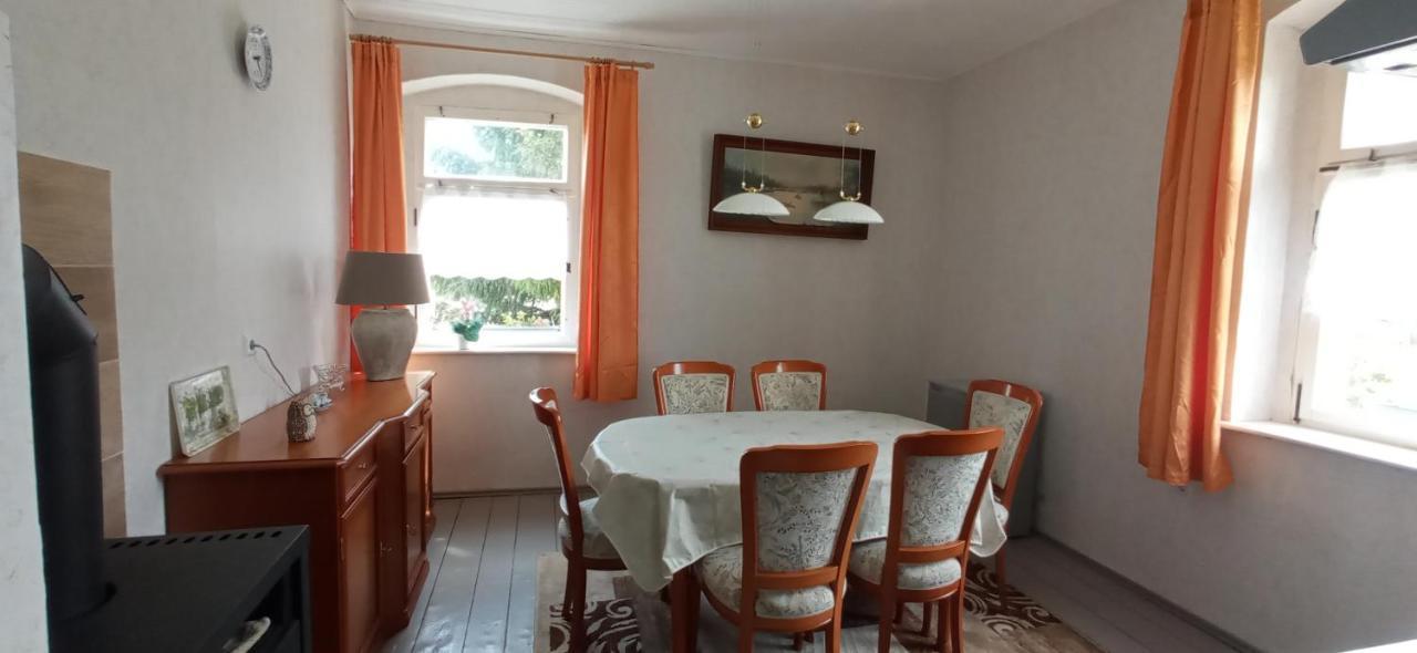 Ok Ferien - Altes Bahnhaus Apartment Muldenhammer Bagian luar foto