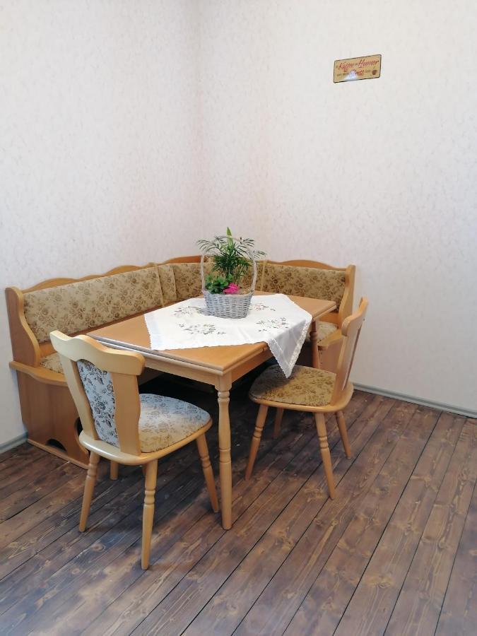 Ok Ferien - Altes Bahnhaus Apartment Muldenhammer Bagian luar foto